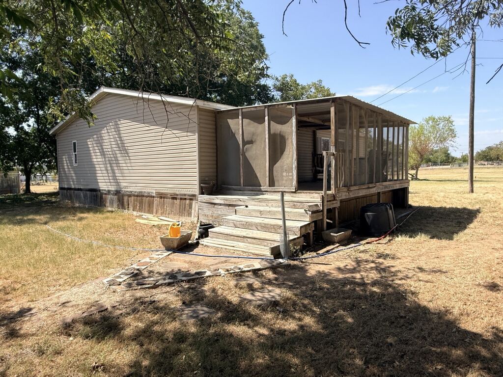 1100 Alford Street, Graham, TX 76450 — photo 1