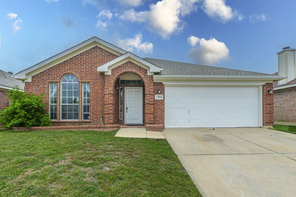 7404 Grass Valley Trail, Fort Worth, TX 76123 — photo 1
