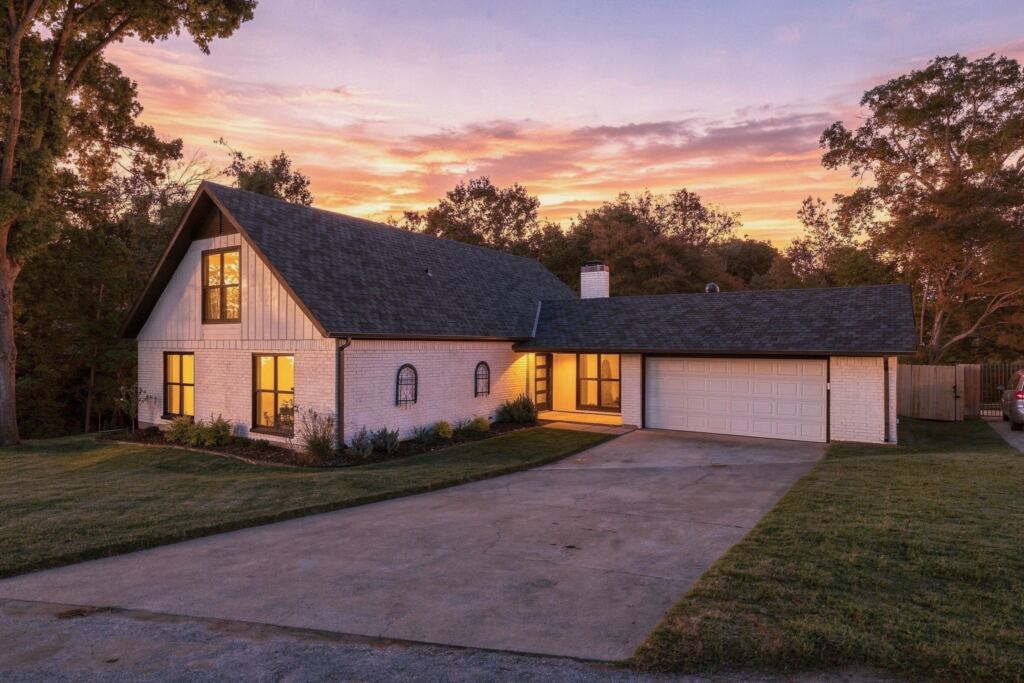3104 Lakeview Drive