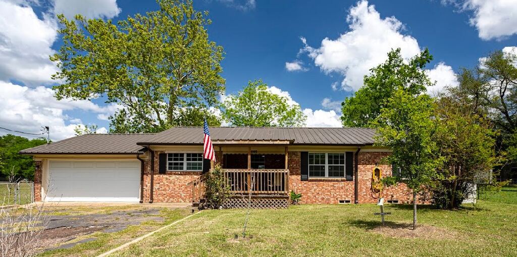 1921 Fm 279, Ben Wheeler, TX 75754 — photo 1