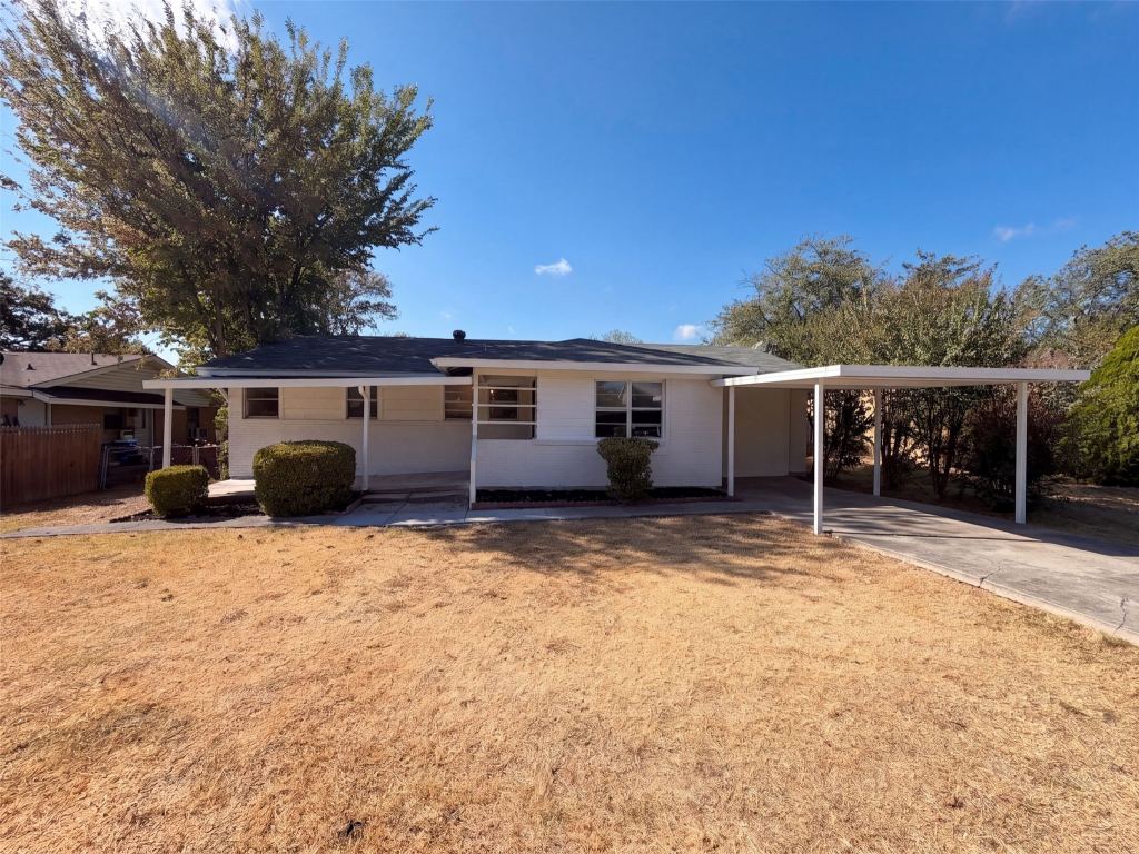 8021 Tumbleweed Trail, White Settlement, TX 76108 — photo 1