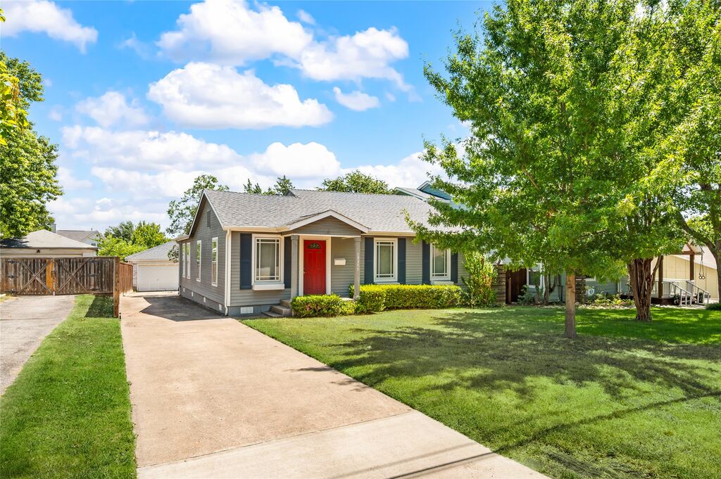10357 Country Club Drive, Dallas, TX 75218 — photo 1