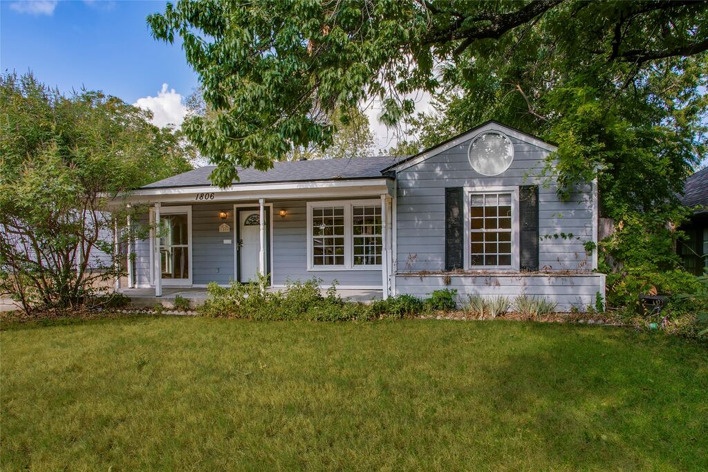1806 Lakeland Drive, Dallas, TX 75218 — photo 1