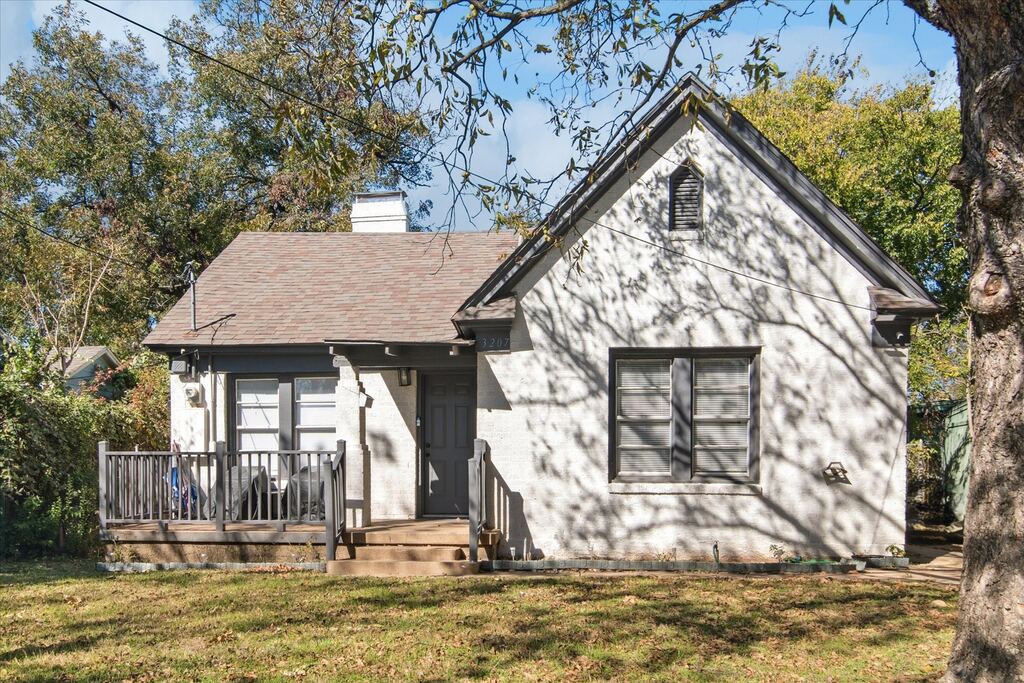 3207 Pine Street, Dallas, TX 75215 — photo 1