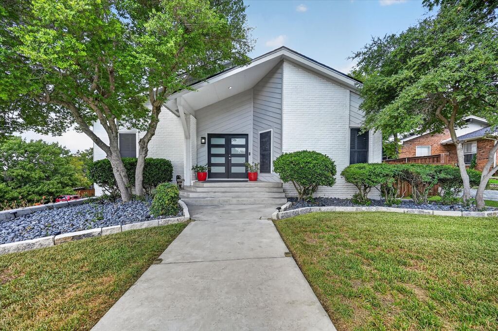7624 Skylake Drive, Fort Worth, TX 76179 — photo 1