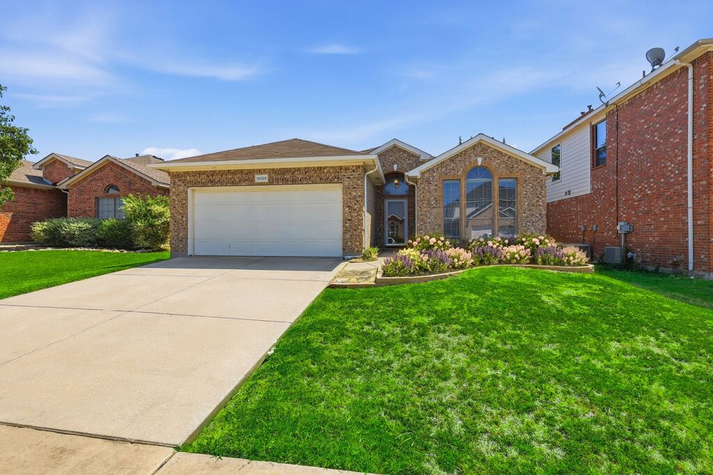 10120 Bull Run, Fort Worth, TX 76177 — photo 1