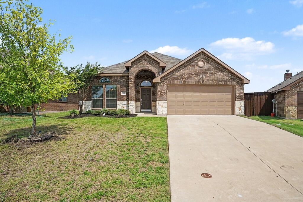 429 Tobin Drive, Seagoville, TX 75159 — photo 1