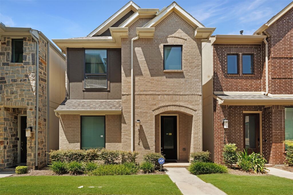 8234 Laflin Lane, Dallas, TX 75231 — photo 1