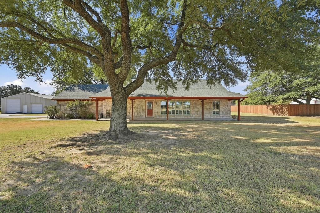 212 Bobby Sam Court, Collinsville, TX 76233 — photo 1