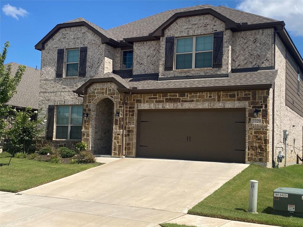 7729 Northumberland Drive, Fort Worth, TX 76179 — photo 1