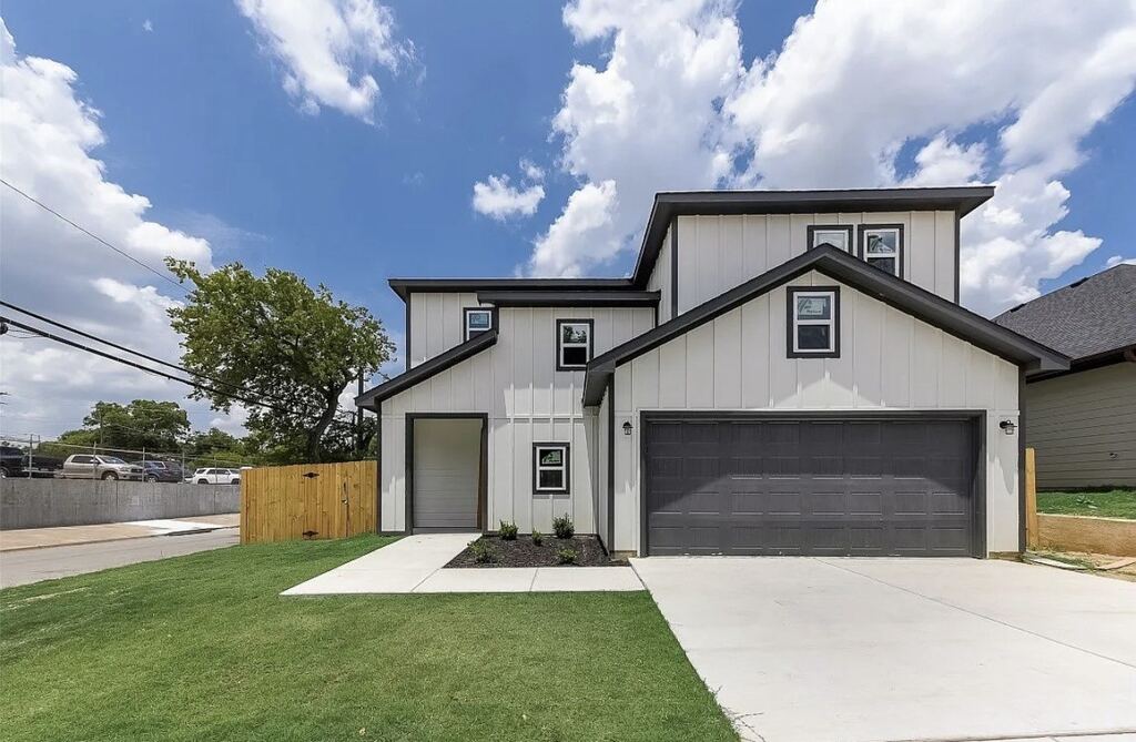 1901 Kelly Street, Fort Worth, TX 76104 — photo 1