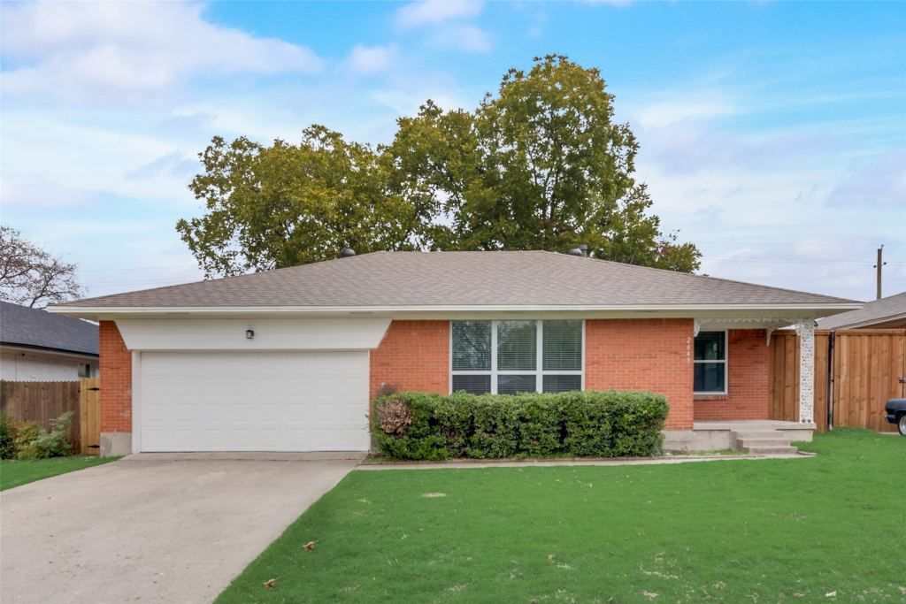 2643 San Medina Avenue, Dallas, TX 75228 — photo 1