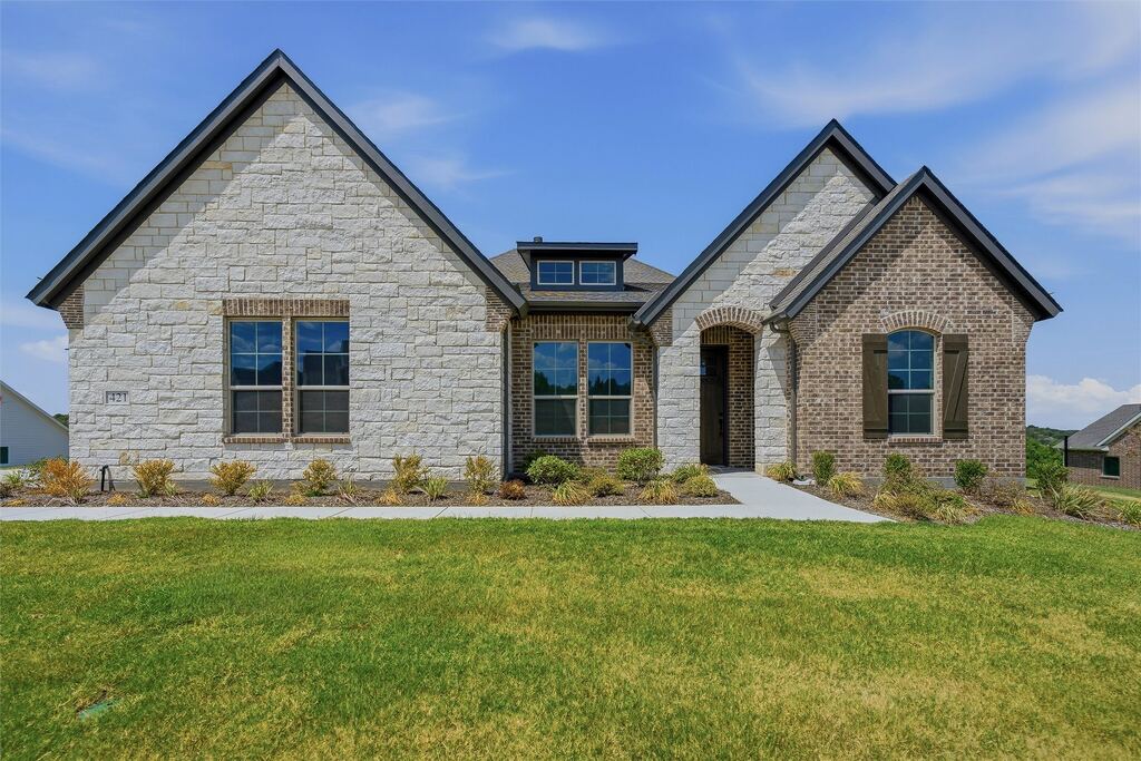 421 Texas Sage Trail