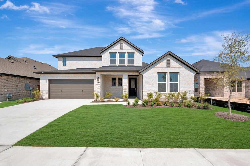 340 Kathryn Drive, Fort Worth, TX 76052 — photo 1
