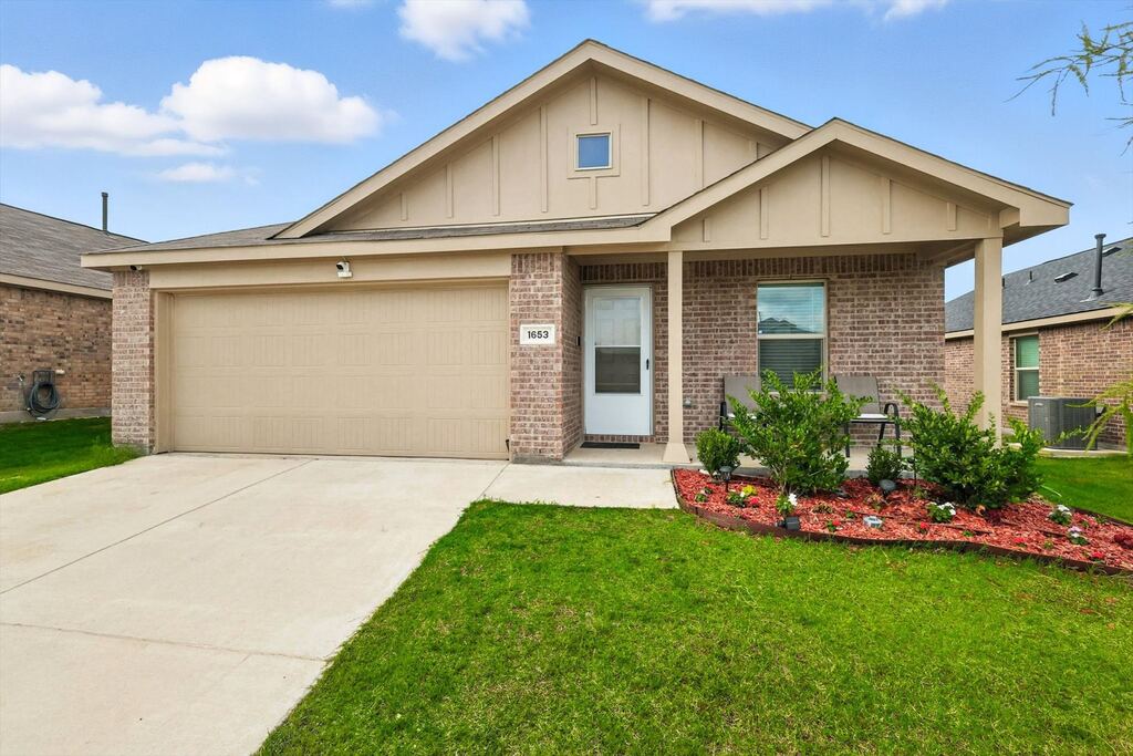 1653 Bluff View Drive, Hutchins, TX 75141 — photo 1
