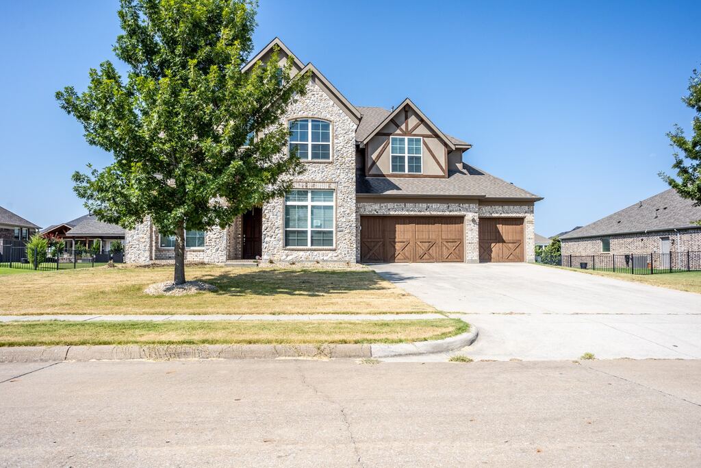 1921 Running Deer Lane, Gunter, TX 75058 — photo 1