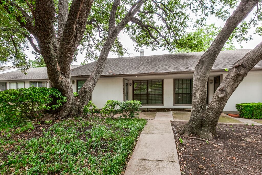 13719 Flagstone Lane, Dallas, TX 75240 — photo 1