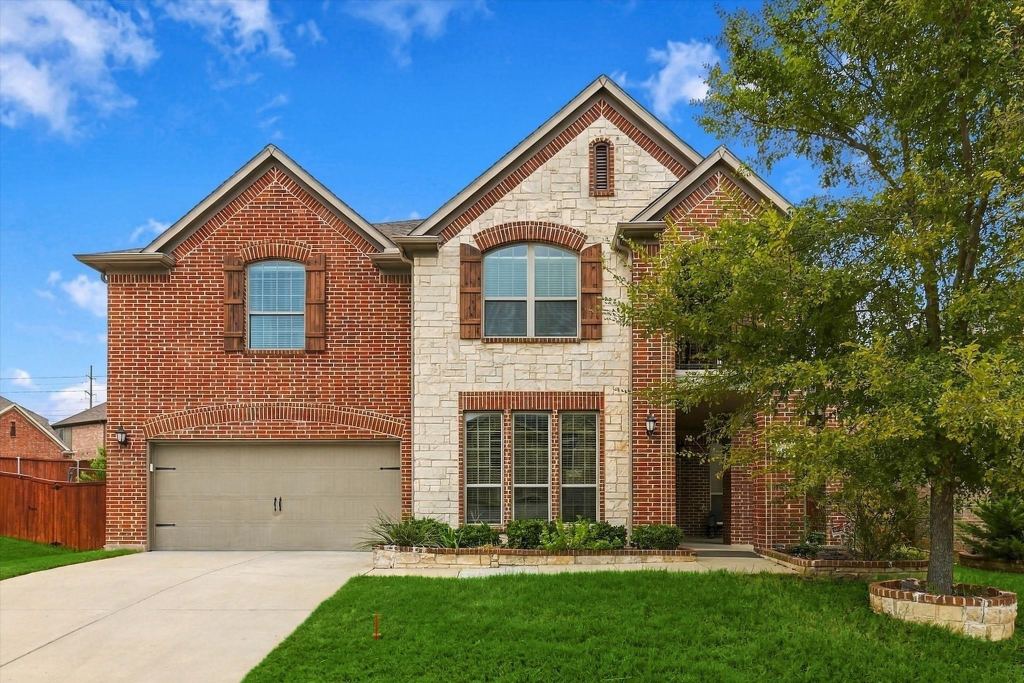 901 Hartford Court, Roanoke, TX 76262 — photo 1