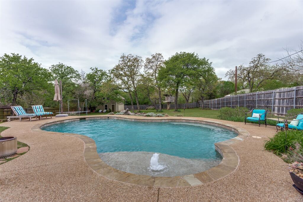 9714 Windsor Circle, Fort Worth, TX 76140 — photo 1