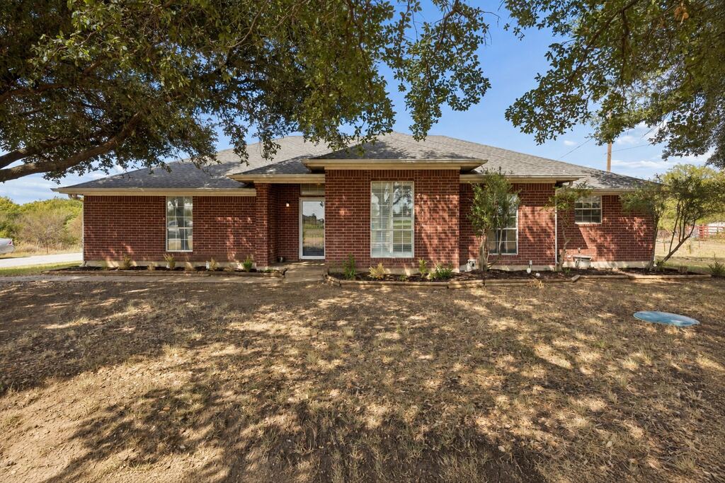 14529 County Road 511, Venus, TX 76084 — photo 1