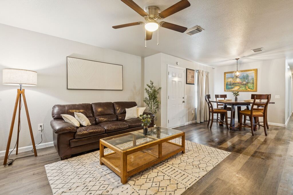 2710 Silkwood Street, Dallas, TX 75215 — photo 1