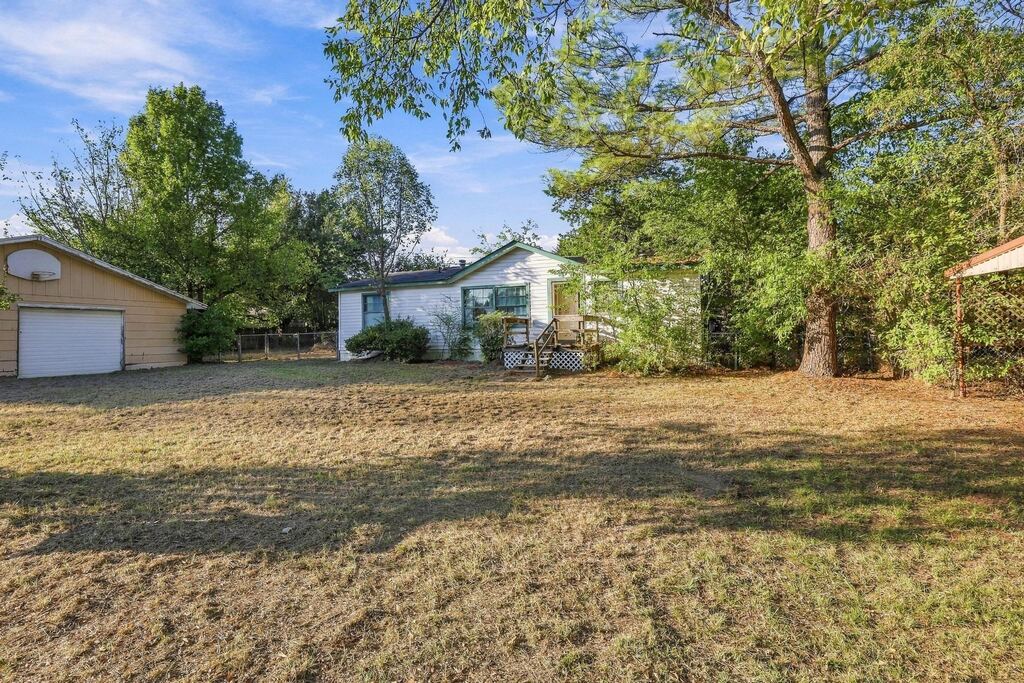 305 Dover Drive, Gordonville, TX 76245 — photo 1