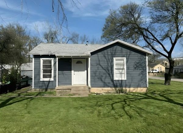2750 Beverly Hills Drive, Sansom Park, TX 76114 — photo 1