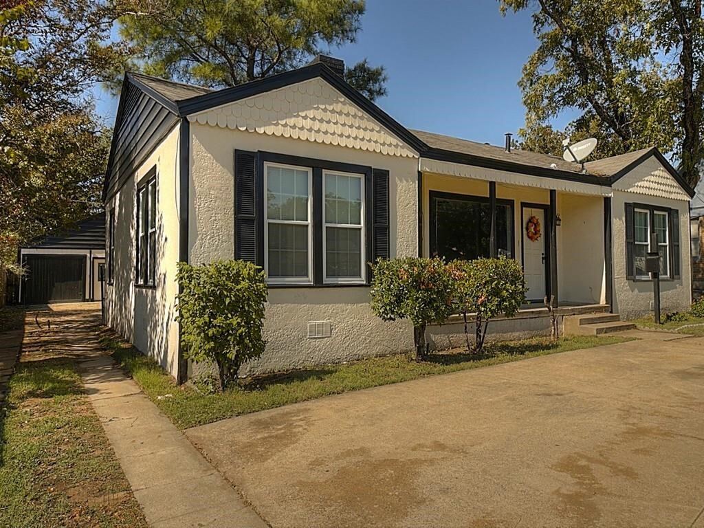 1705 N Riverside Drive, Fort Worth, TX 76111 — photo 1