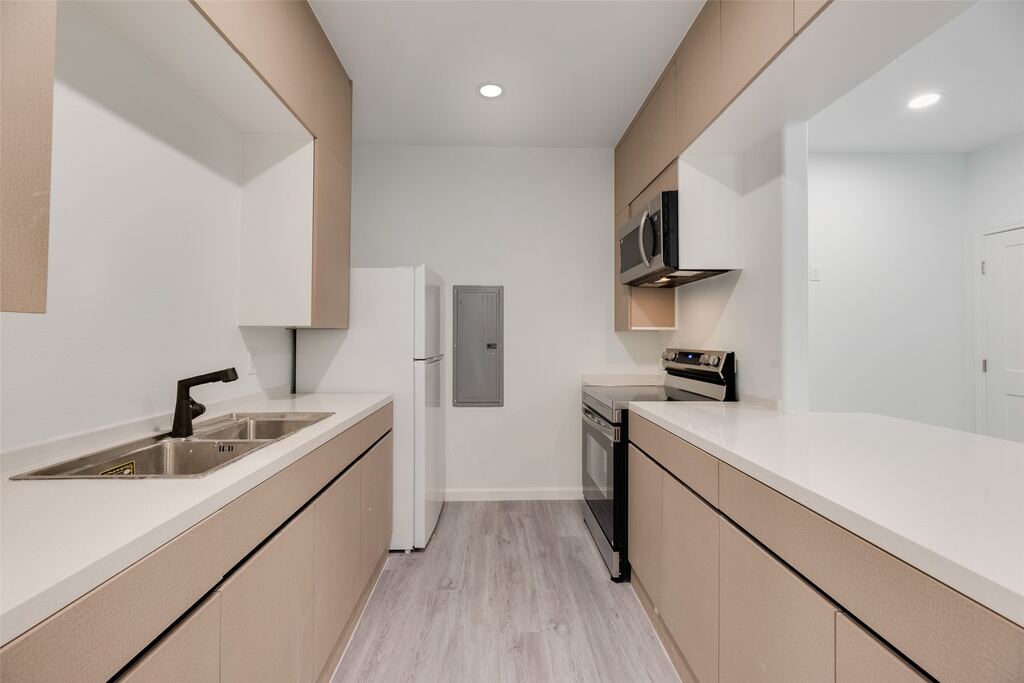 4225 Bernice Street 204, Haltom City, TX 76117 — photo 1