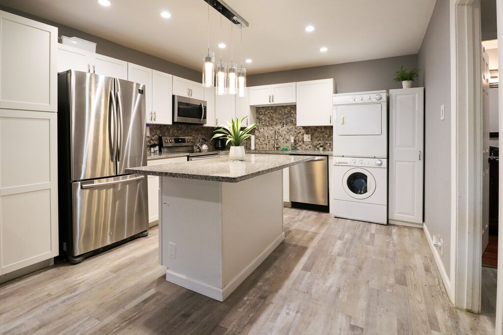 5306 Fleetwood Oaks Avenue 126, Dallas, TX 75235 — photo 1