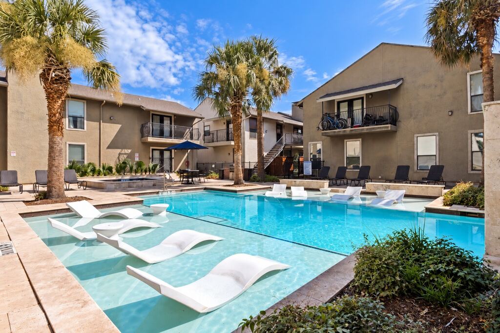 5806 Birchbrook Drive 210, Dallas, TX 75206 — photo 1
