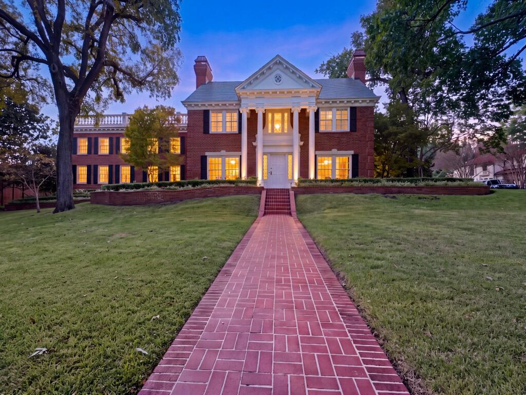 6858 Tokalon Drive, Dallas, TX 75214 — photo 1