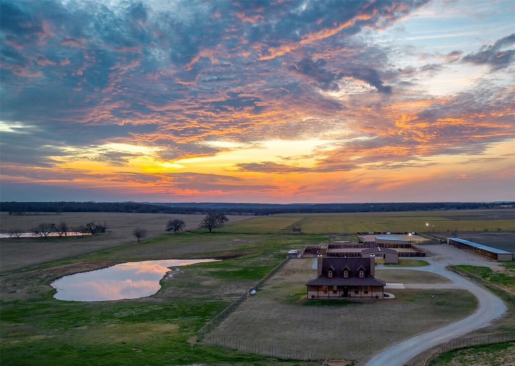 2220 Lazy Bend Road, Millsap, TX 76066 — photo 1