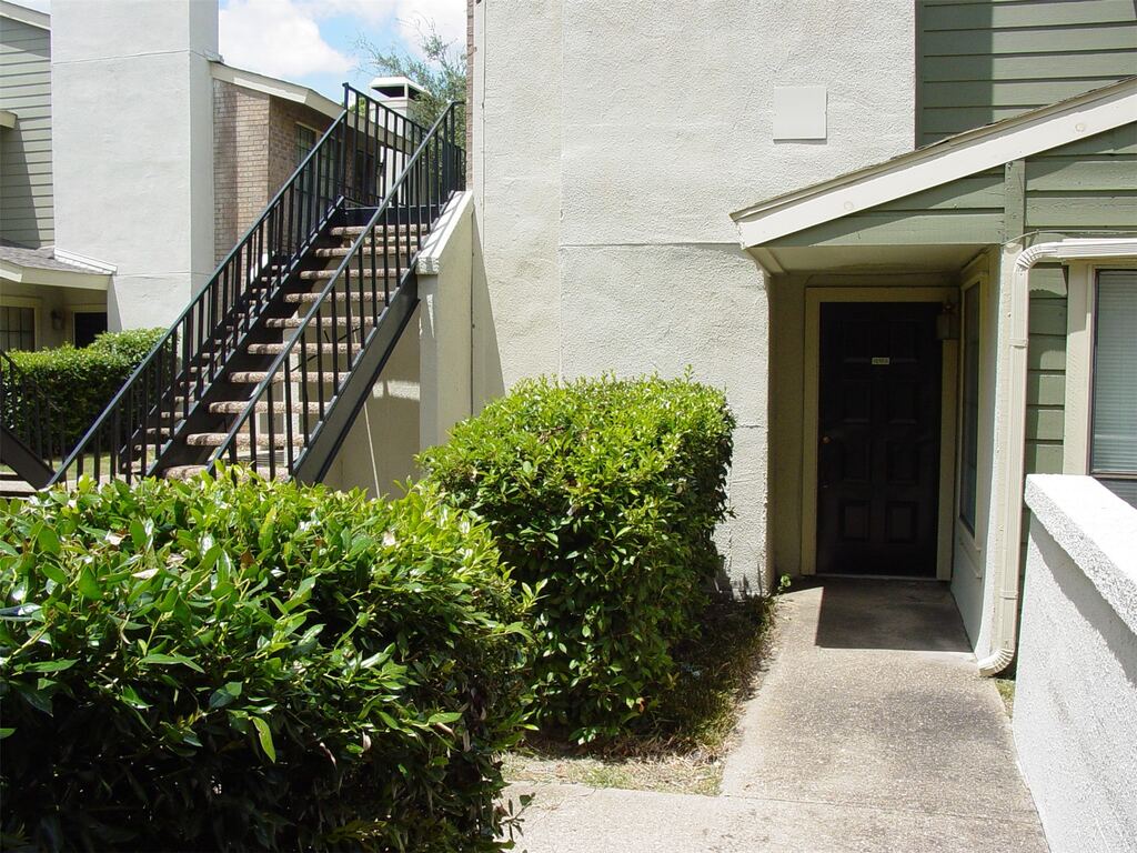 9605 Walnut Street 12104, Dallas, TX 75243 — photo 1