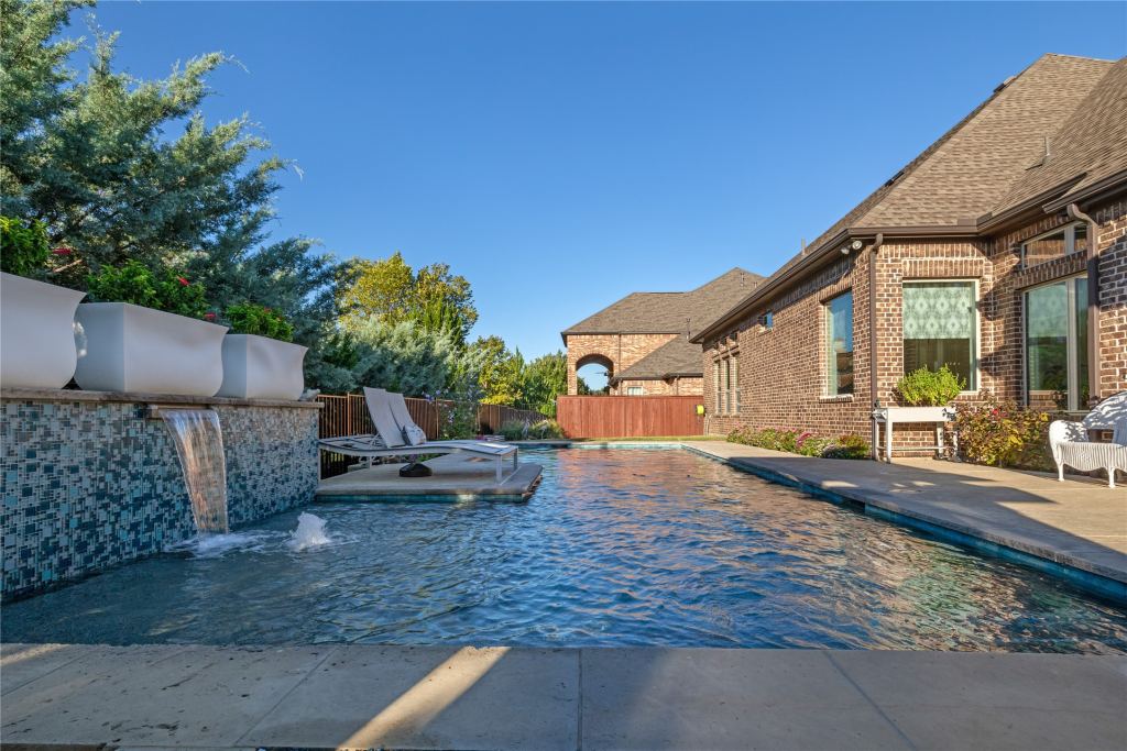 101 Stillwater Circle, Colleyville, TX 76034 — photo 1