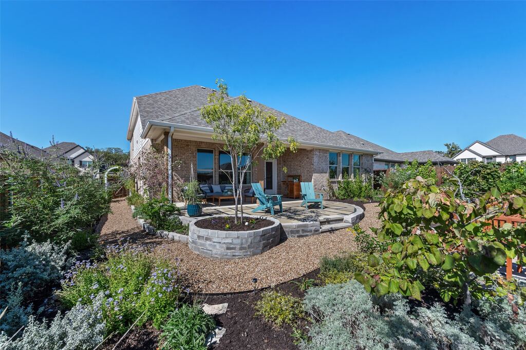 4007 Kyles Landing Drive