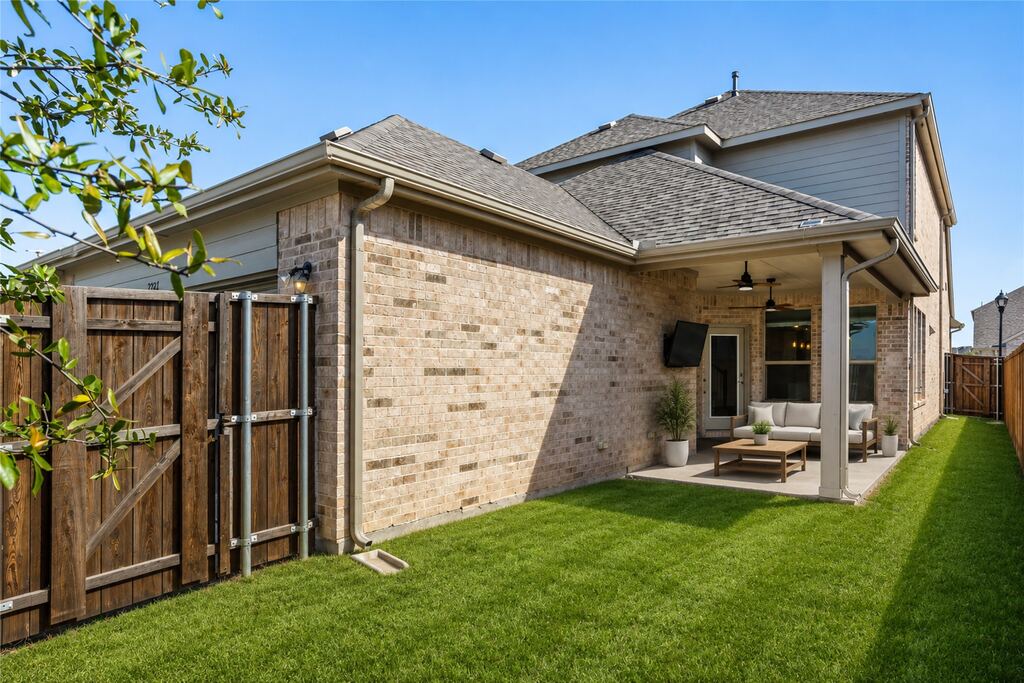 12361 Hulson Trail, Fort Worth, TX 76052 — photo 1