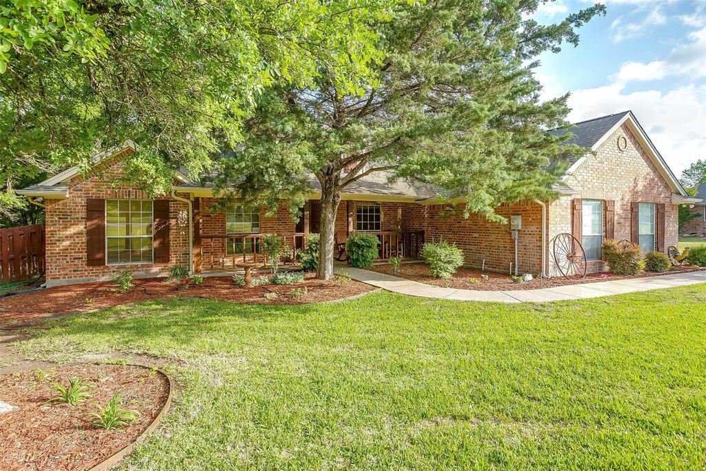 6409 Feather Wind Way, Fort Worth, TX 76135 — photo 1