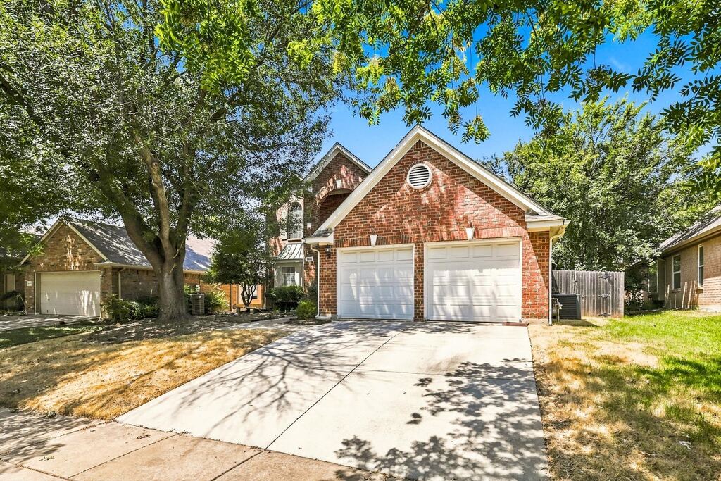 5445 Lake Powell Drive, Fort Worth, TX 76137 — photo 1