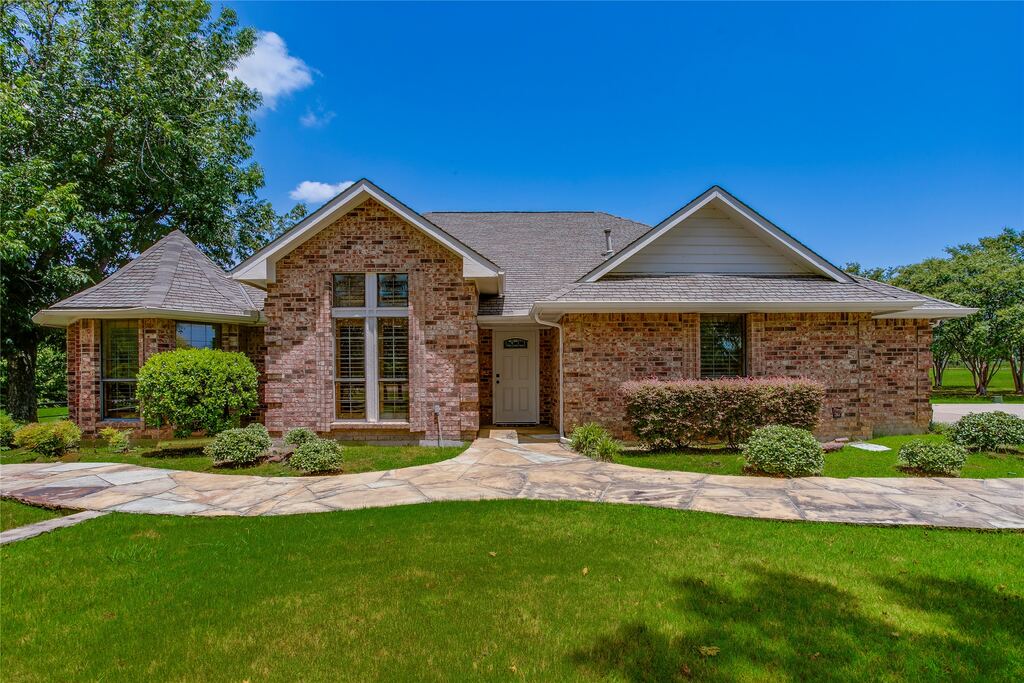365 E Tripp Road, Sunnyvale, TX 75182 — photo 1