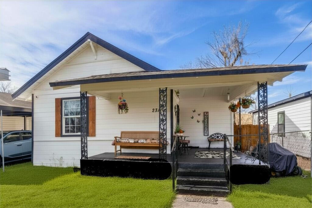 2317 Anderson Street, Dallas, TX 75215 — photo 1