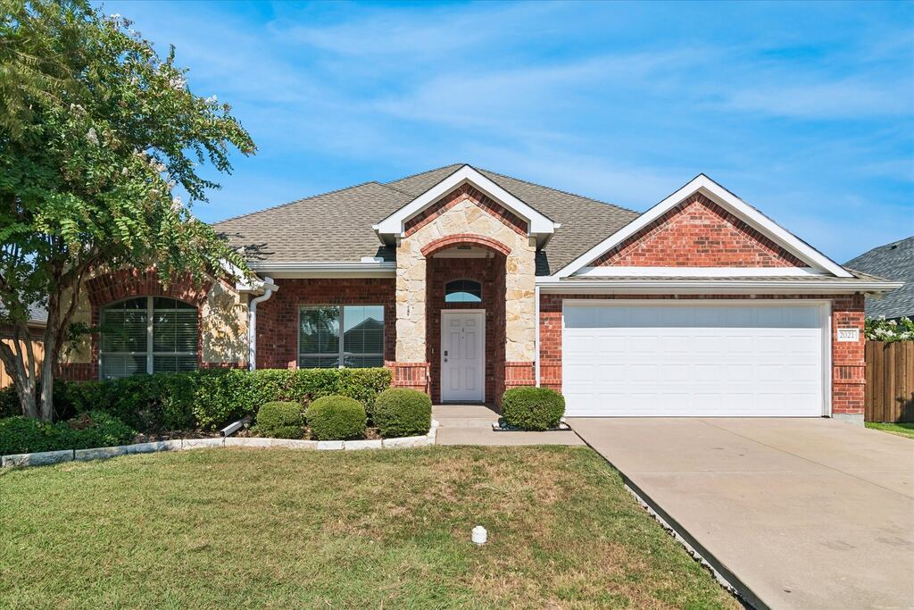 2021 River, Heartland, TX 75126 — photo 1