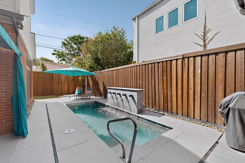 1526 Abrams Road, Dallas, TX 75214 — photo 1