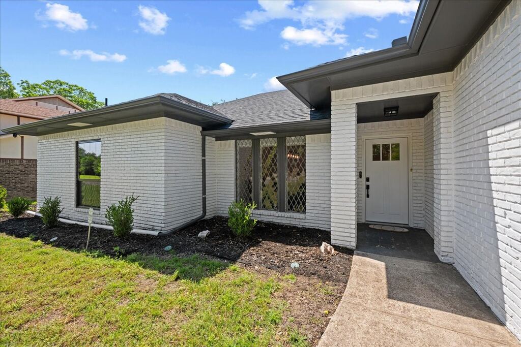 5856 Winding Woods Trail, Dallas, TX 75227 — photo 1