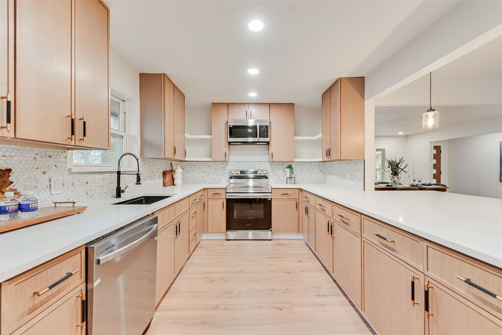 9726 Dartridge Drive, Dallas, TX 75238 — photo 1