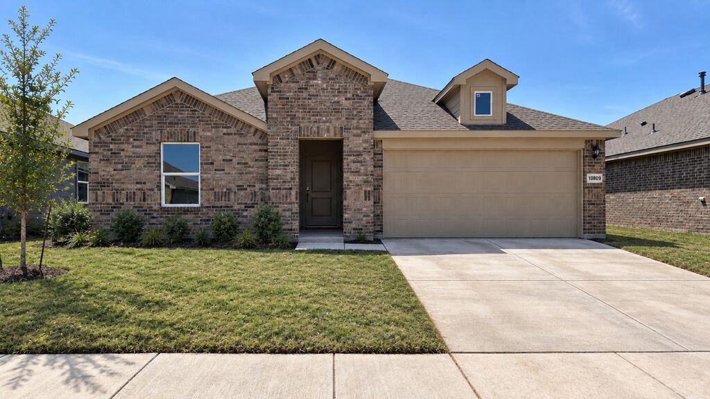 10809 BLOODSTONE Drive, Fort Worth, TX 76036 — photo 1