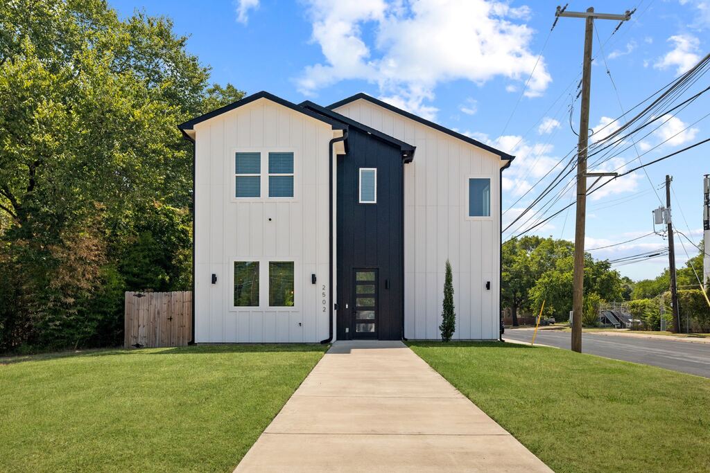2502 Elsie Faye Heggins Street, Dallas, TX 75215 — photo 1