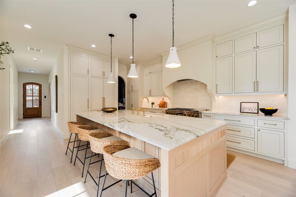 6402 Westlake Avenue, Dallas, TX 75214 — photo 1