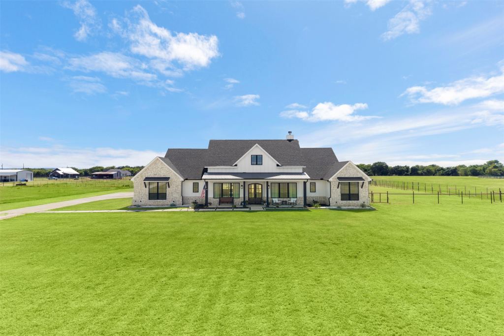 861 Brindley Road, Maypearl, TX 76064 — photo 1