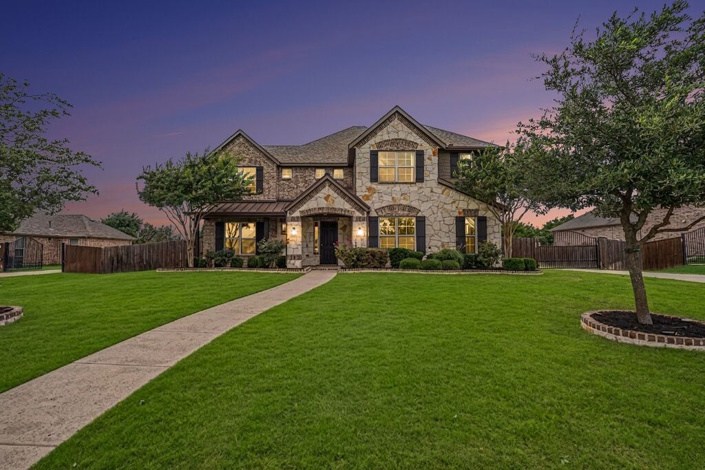 273 Shallow Brook Drive, Sunnyvale, TX 75182 — photo 1